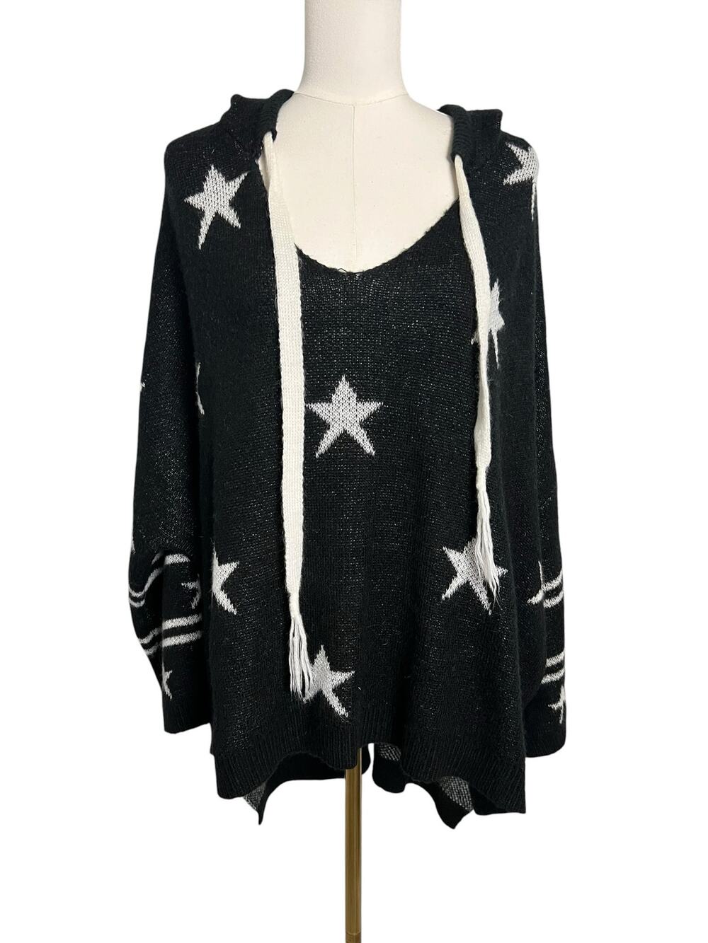 POL Black White Star Hooded Oversized Sweater Hooded Tunic Size Small Boho Indie
